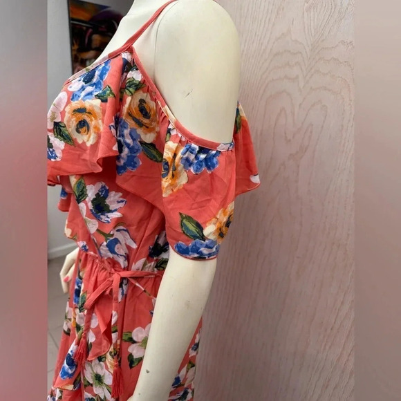 HINT OF BLUSH CORAL FLORAL PRINT OFF THE SHOULDER FAUX WRAP RUFFLE MAXI DRESS L - Picture 7 of 16